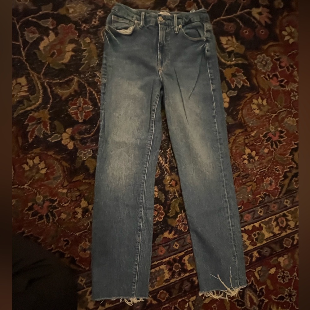 Good American Blue Straight Leg Jeans with Distressed Hem